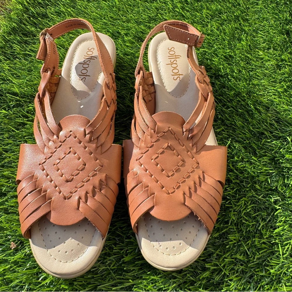 Softspots Tela Huarache Brown Leather Sandals size 11ss